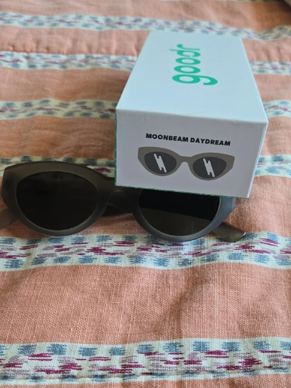 Goodr Moon G Moonbeam Daydream Sunglasses